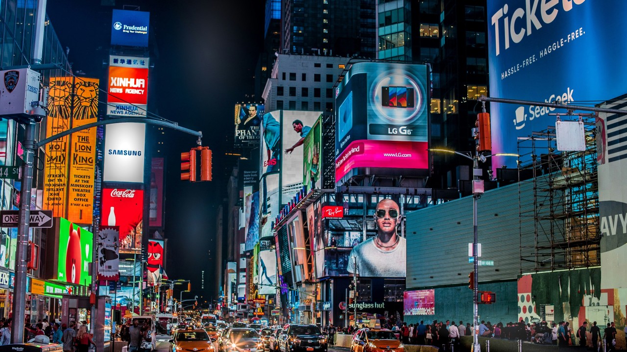 Why Digital Billboards Make a Bigger Impact Than Traditional Billboards